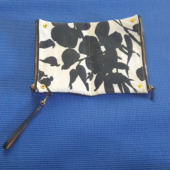 Handbags - Clutch‎